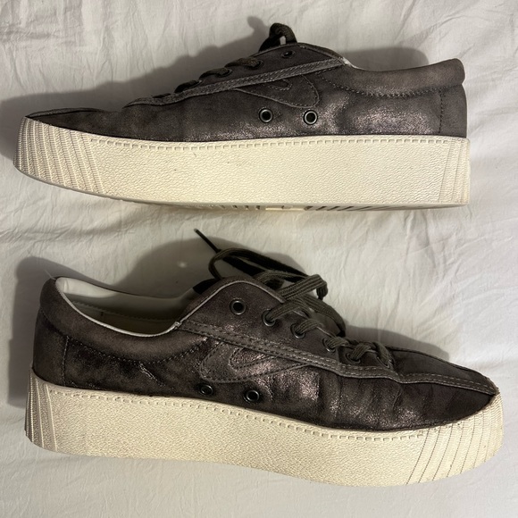 tretorn platform sneakers